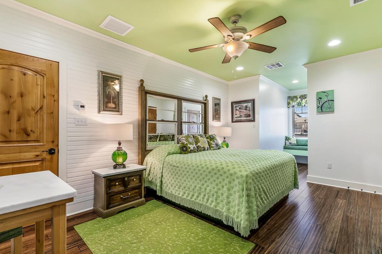 Bed & Breakfast De La Bleau Mandeville