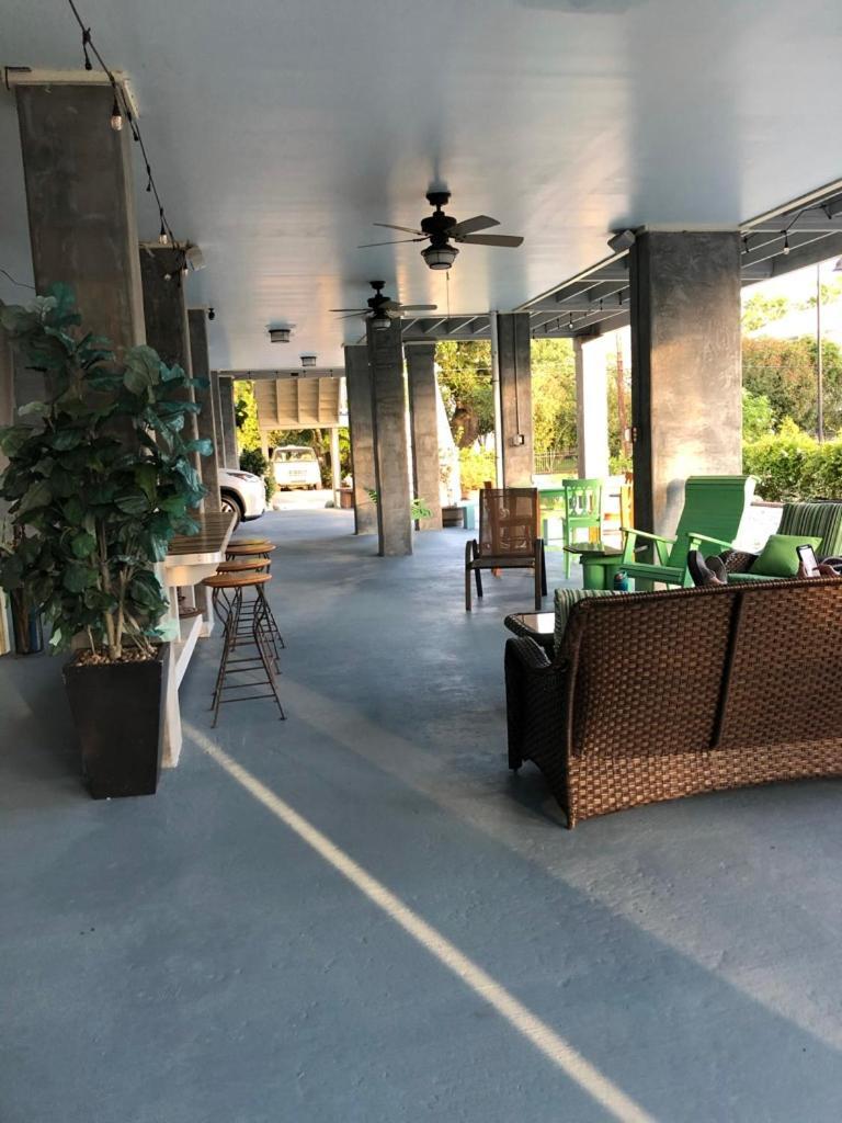 De La Bleau Bed & Breakfast Mandeville