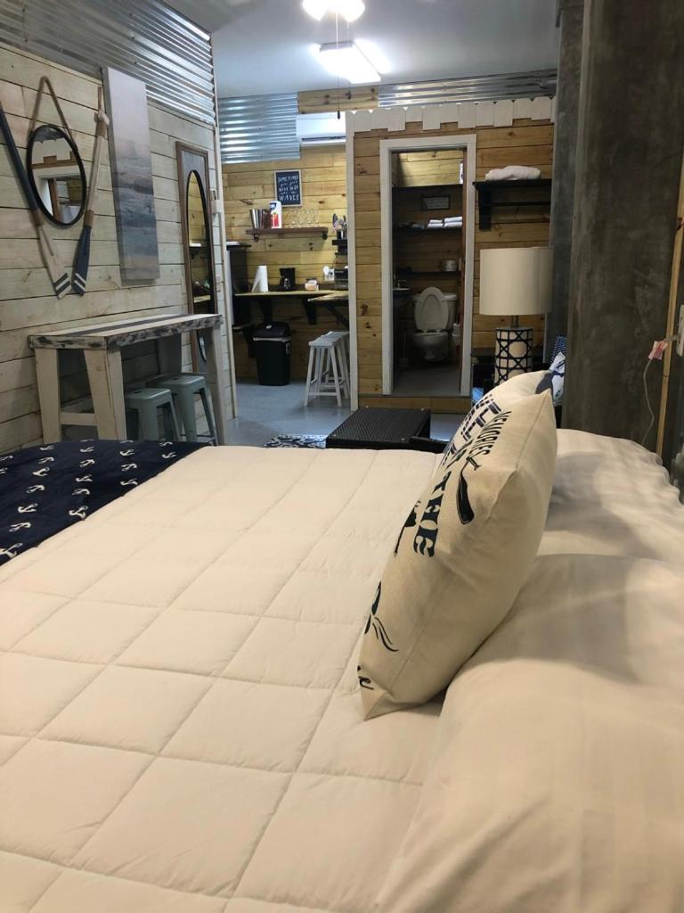 Bed & Breakfast De La Bleau Mandeville